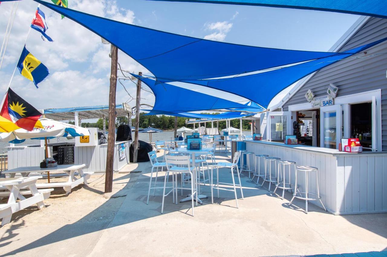 Lowes Wharf Marina