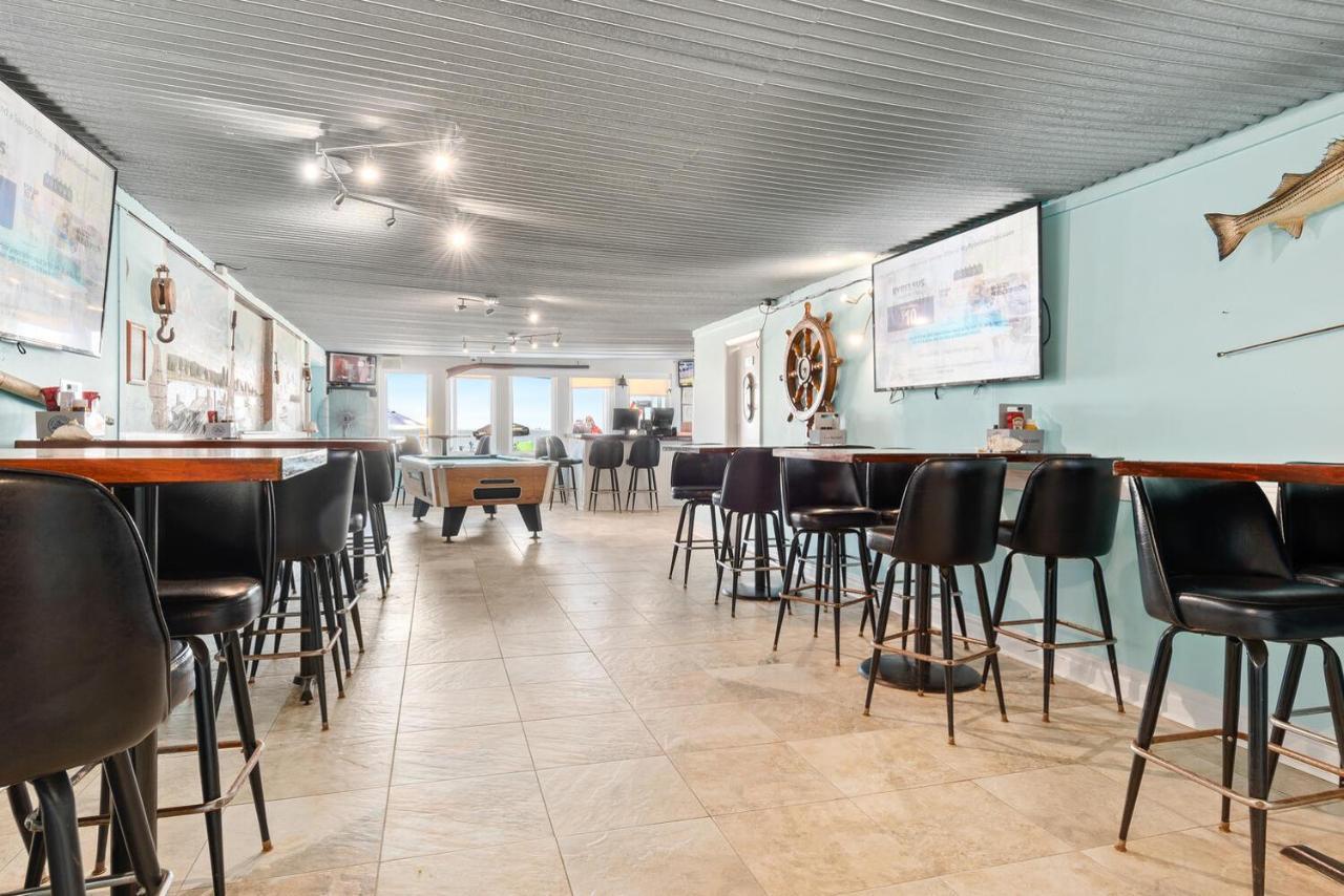 Lowes Wharf Marina 3*