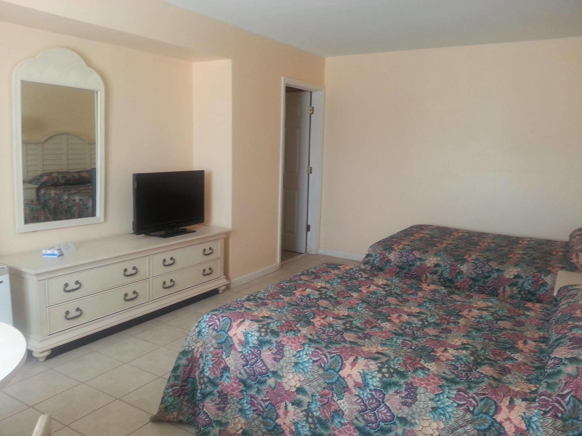 Lowes Wharf Marina Inn Sherwood